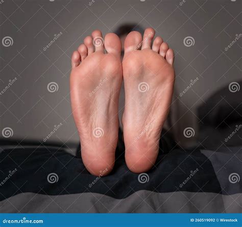 Woman Soles Images – Browse 80,115 Stock Photos, Vectors,。